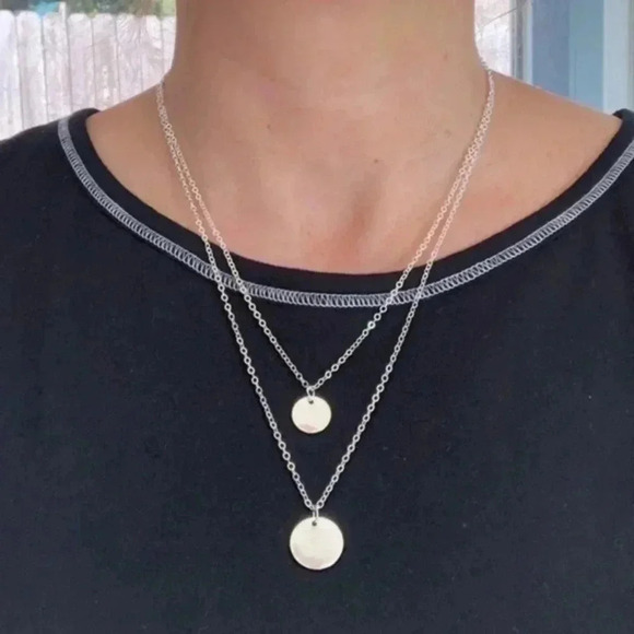Double Chain Simple Circles Silver Fashion Statement Long Necklace NWT - Picture 1 of 2